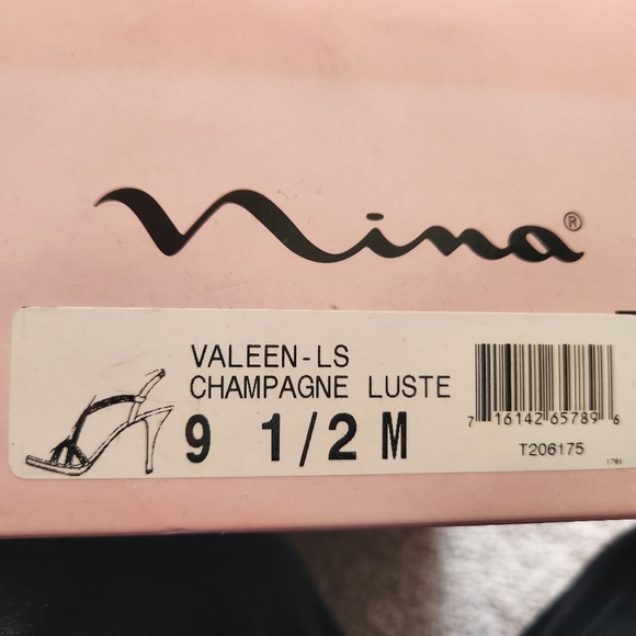 Champagne colored heels by Nina - Picture 8 of 8